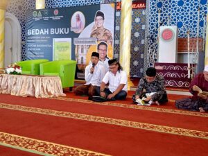 Berkah Bulan Ramadhan, Pondok Pesantren Darul Hikam bersama PC IPNU-IPPNU Jember Adakan Kagiatan Gelar Bedah Buku