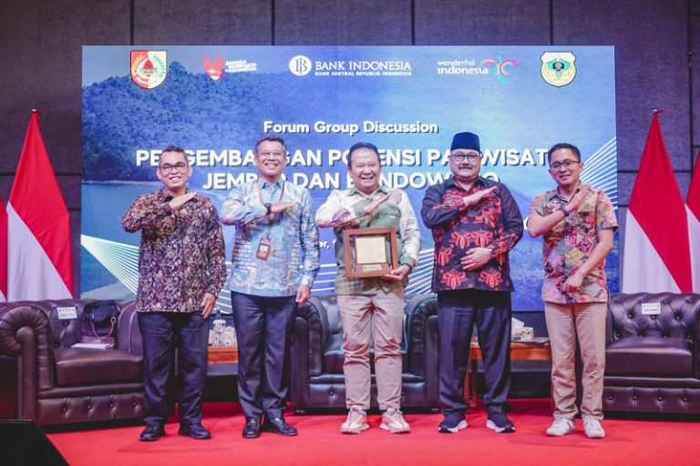 Bupati Hendy Hadiri FGD Pengembangan Wisata Jember-Bondowoso