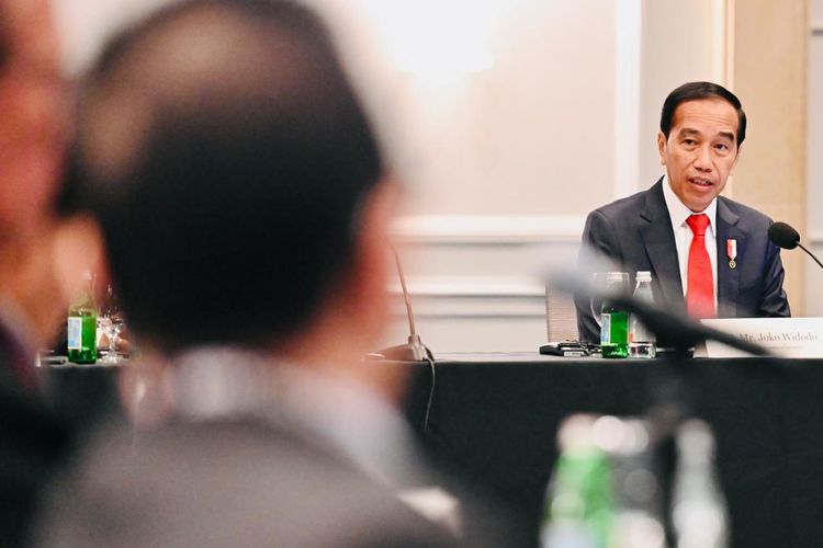 Presiden Jokowi Pulang ke Tanah Air Usai Ikuti KTT APEC di Amerika Serikat