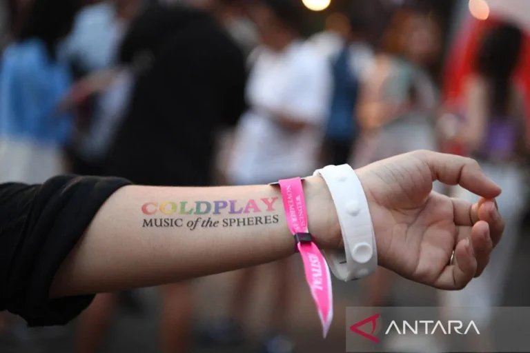 Ini Jumlah Resmi Gelang Coldplay Xyloband Jakarta yang Dikembalikan
