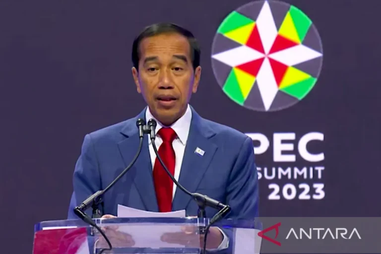 Jokowi Ajak Pebisnis APEC Agresif dan Cepat Manfaatkan Investasi di RI