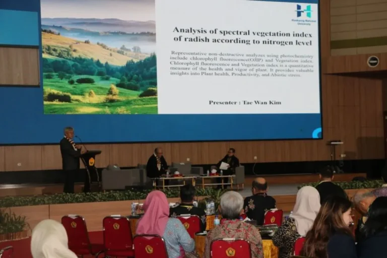 Sejumlah Pakar Paparkan Pertanian Industrial Komprehensif di Unej