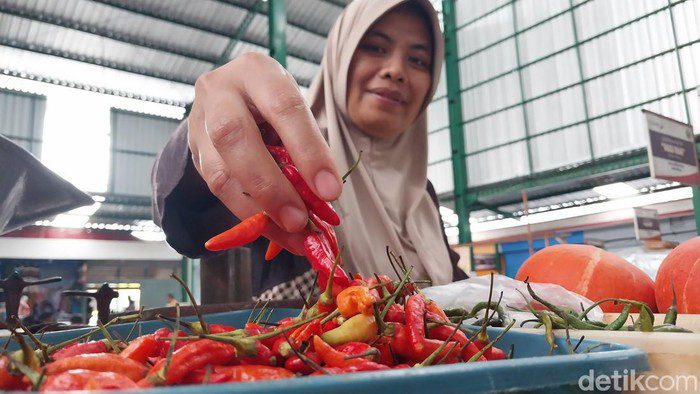 Harga Cabai di Kota Malang Tembus Rp 100 Ribu per Kg