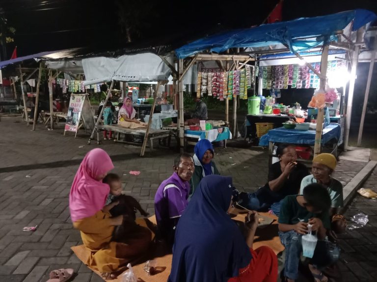 Keseruan Malam Minggu di Desa Jatimulyo