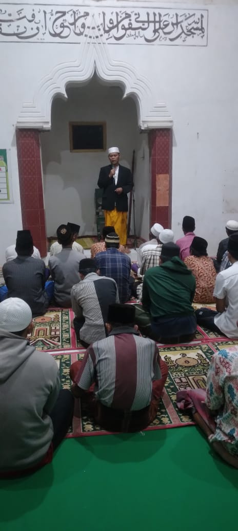 CAMAT SUKOWONO SHOLAT SUBUH BERJAMA’AH DI DESA POCANGAN TAHUN 2024
