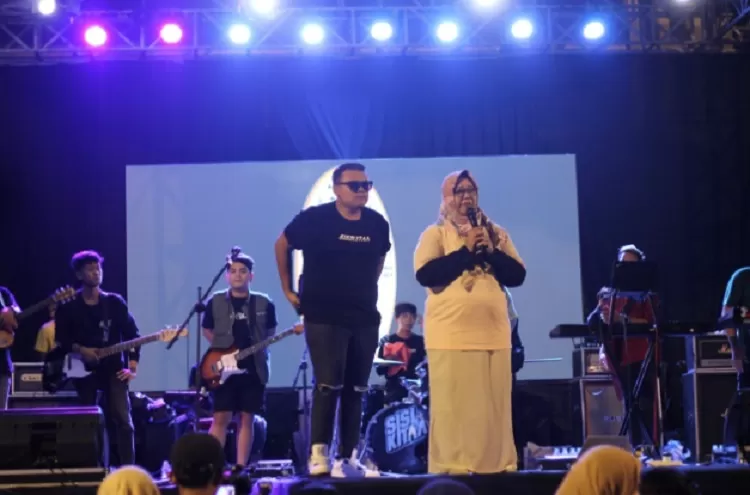 SMAN 2 Jember Hadirkan SisiKitaa Dalam Prabandhakara 2024