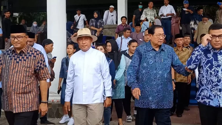 Bertemu dengan Warga Jember, SBY Bandingkan Dua Periode Kepemimpinannya dengan Masa Jokowi