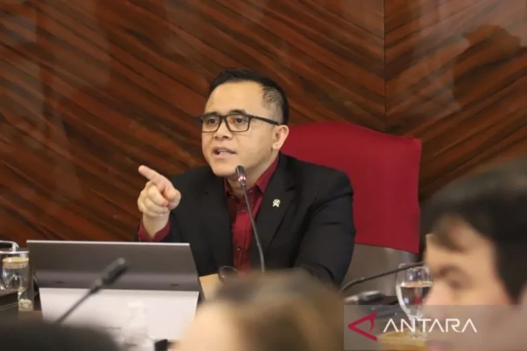 Menteri Azwar Anas Dorong Keterbukaan Informasi Publik Di Instansi Pemerintah
