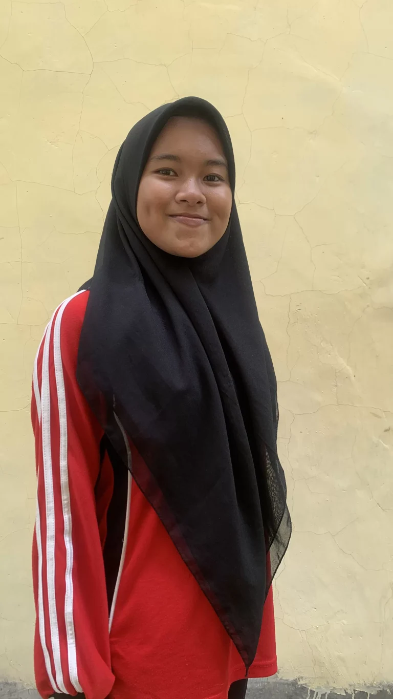 Menengok Kegiatan SLBN Patrang Jember, Meski Terbatas, Pandai Bikin Hantaran