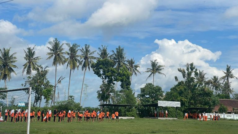Olahraga Bersama Di Lapangan Jatimulyo
