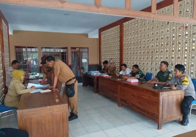 Monev Pengelolaan Anggaran Desa Sruni