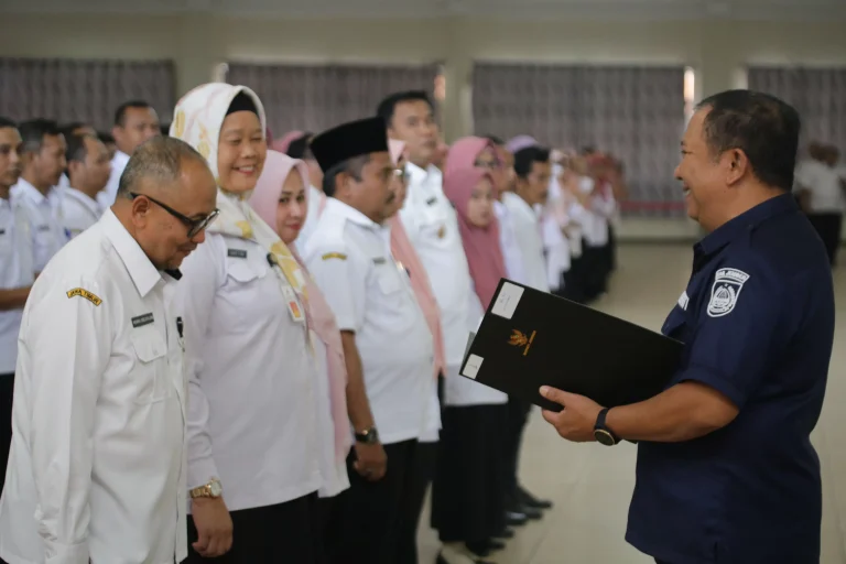 Atasi Harga Beras Mahal, Pemkab Banyuwangi Kolaborasi dengan Bulog