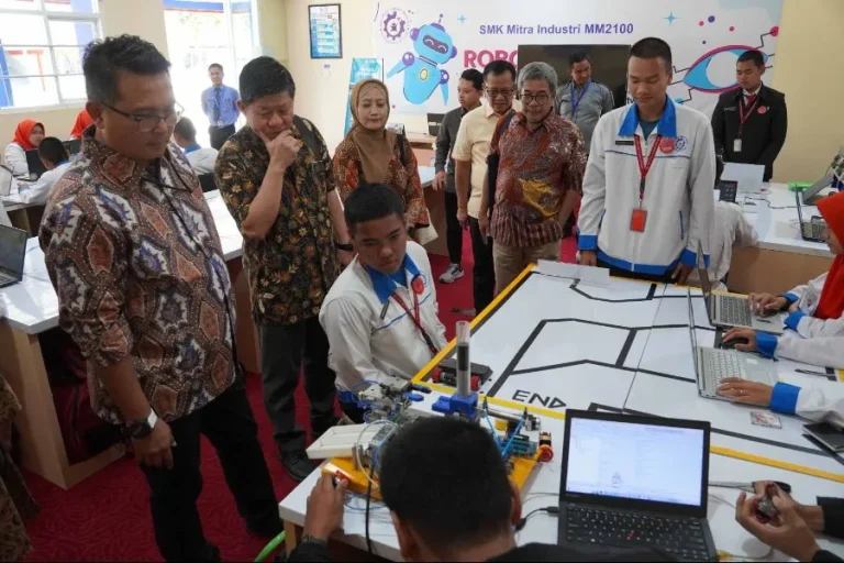 Urai Tantangan Tenaga Kerja, Hki Jatim Gagas Smk Mitra Industri