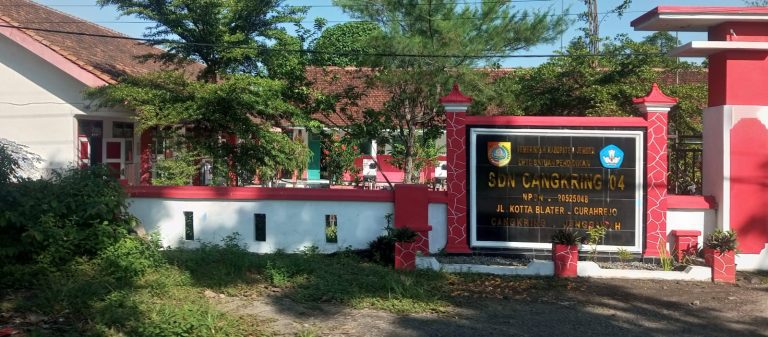Pendidikan Mewarnai Masa Depan Cerah di Desa Cangkring Jenggawah