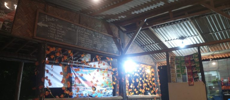 Keday KPK, Tempat Ngopi Asik Di Desa Cangkring Jenggawah