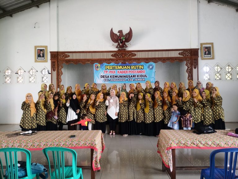 Pertemuan TP PKK Dan Kader Posyandu Desa Kemuningsari Kidul