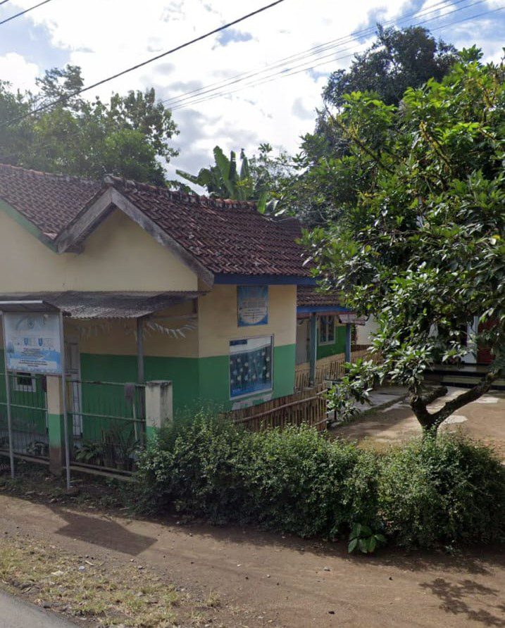 Fasilitas Bermain Baru Di TK Nurul Ulum, Desa Kemuningsari Kidul