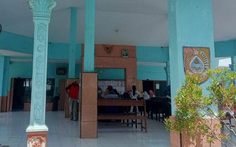 Pelayanan Pemerintah Desa Kertonegoro Terhadap Masyarakat Yang Terus Meningkat