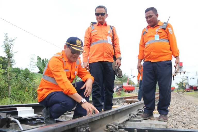 KAI Daop 7 lakukan perbaikkan dan penggantian prasarana untuk Keselamatan perjalanan KA, Pastikan Kualitas Prasarana Lebih Baik